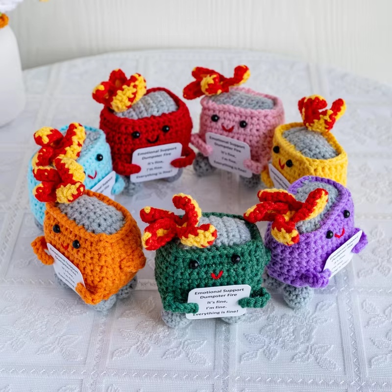 Handmade Crochet Dumpster Fire - огляд і ціна Home Textiles Today